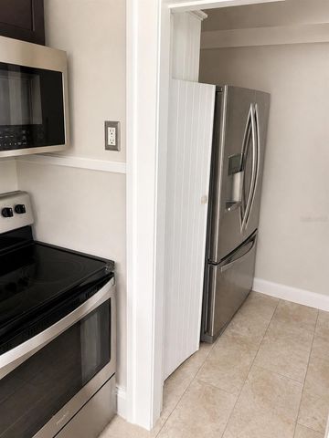 314 30TH STREET N, St Petersburg, FL 33713