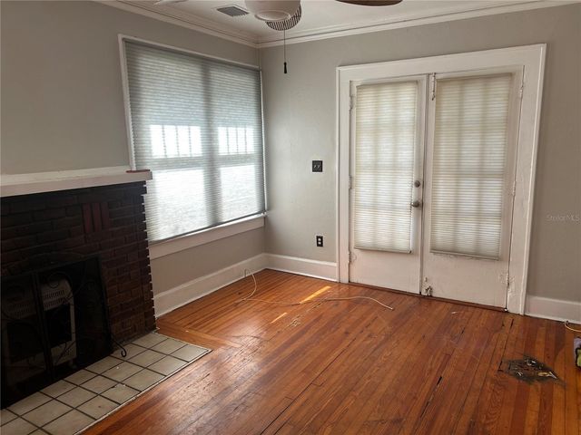 314 30TH STREET N, St Petersburg, FL 33713