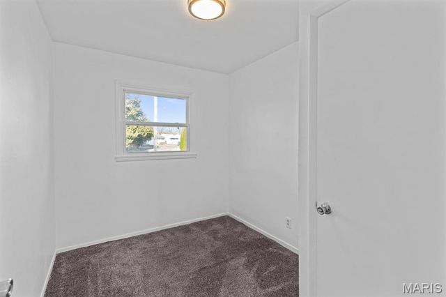 10500 Prestwick Drive, Unincorporated, MO 63137