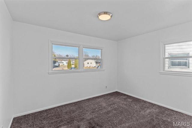 10500 Prestwick Drive, Unincorporated, MO 63137