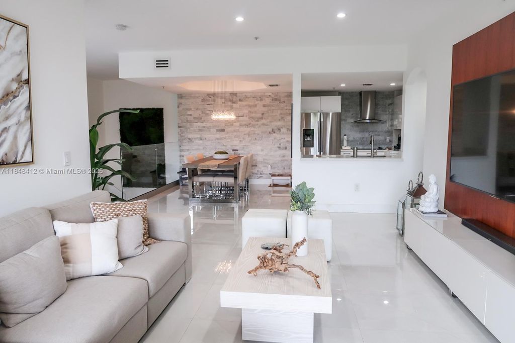 6630 NW 114th Ave 1534, Doral, FL 33178