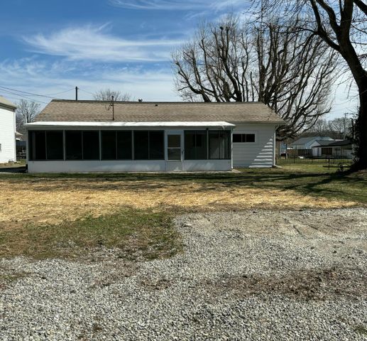 73 N Main Street, Utica, OH 43080