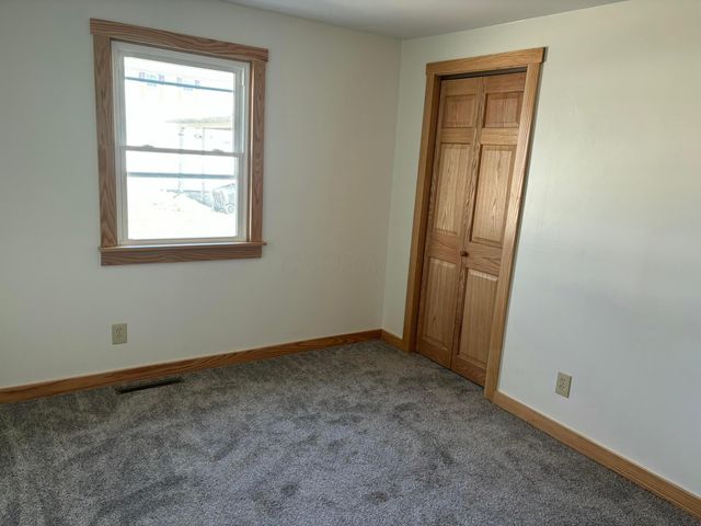 73 N Main Street, Utica, OH 43080
