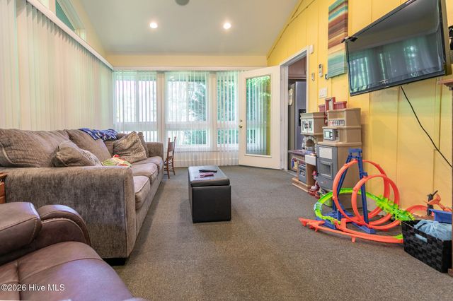 311 Country Club Drive, Edenton, NC 27932