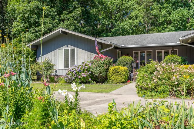 311 Country Club Drive, Edenton, NC 27932
