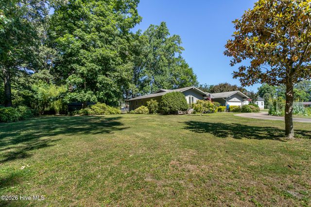 311 Country Club Drive, Edenton, NC 27932