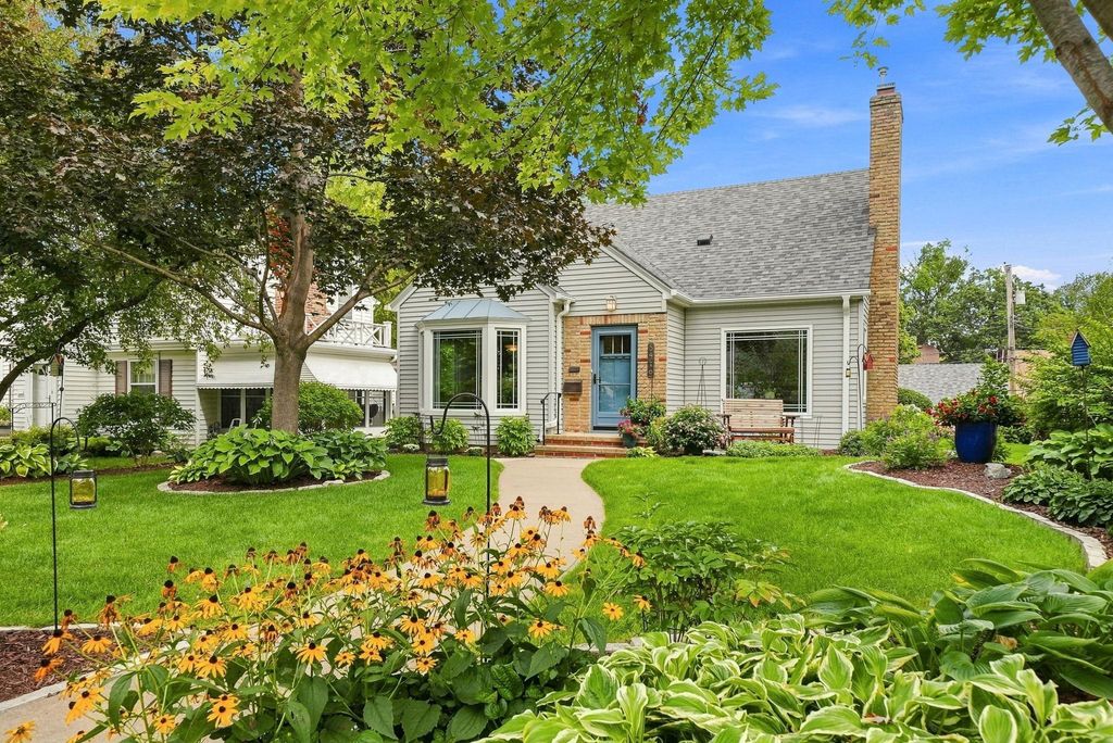 3410 Zenith Avenue N, Robbinsdale, MN 55422 — photo 2