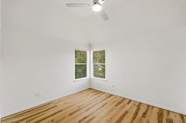1925 Lori Court, Seabrook, TX 77586