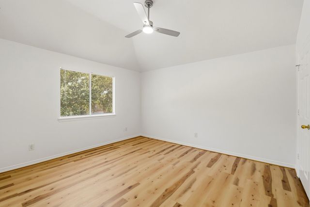 1925 Lori Court, Seabrook, TX 77586