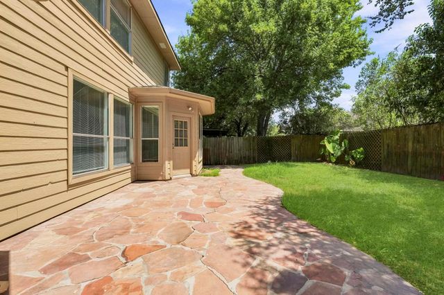 1925 Lori Court, Seabrook, TX 77586