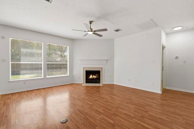 1925 Lori Court, Seabrook, TX 77586