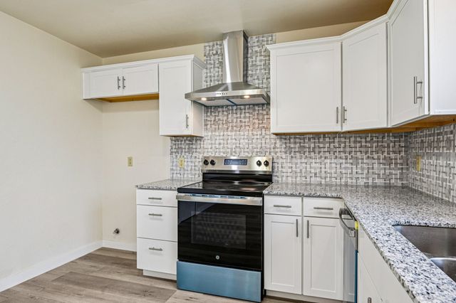 832 Cross Timbers Drive, Fort Worth, TX 76108