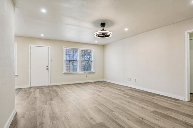 832 Cross Timbers Drive, Fort Worth, TX 76108