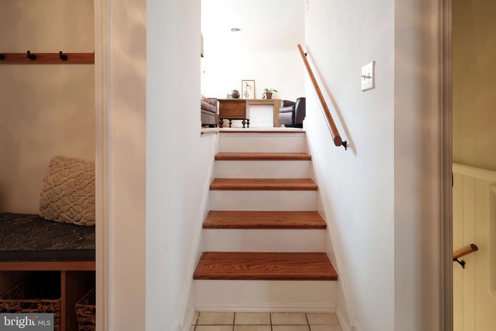 Image 12 of property listing at 1282 SMITHFIELD ST, State College, PA 16801