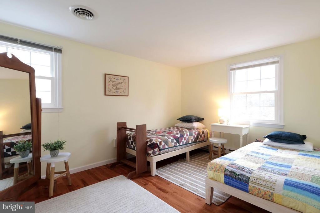 Image 36 of property listing at 1282 SMITHFIELD ST, State College, PA 16801