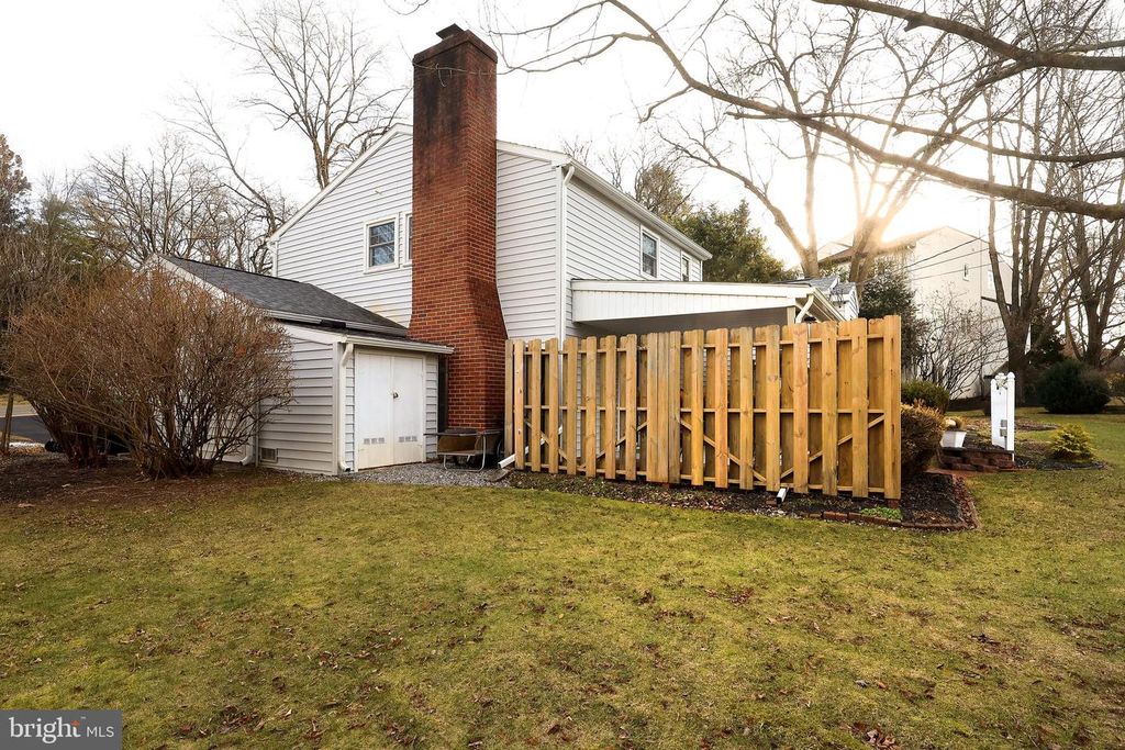 Image 54 of property listing at 1282 SMITHFIELD ST, State College, PA 16801