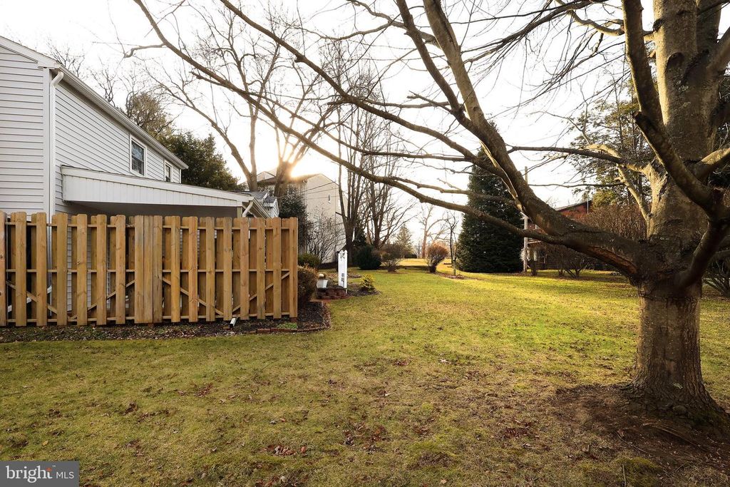 Image 55 of property listing at 1282 SMITHFIELD ST, State College, PA 16801