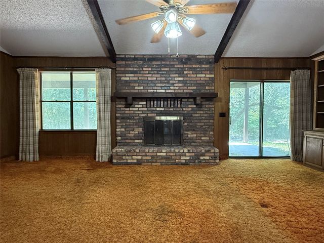 368 Tweedy Road, Valley Mills, TX 76689