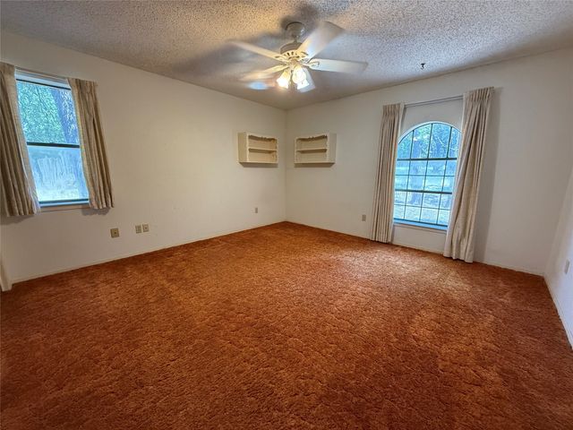 368 Tweedy Road, Valley Mills, TX 76689