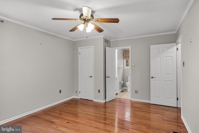 11 HAWTHORNE DR, Medford, NJ 08055