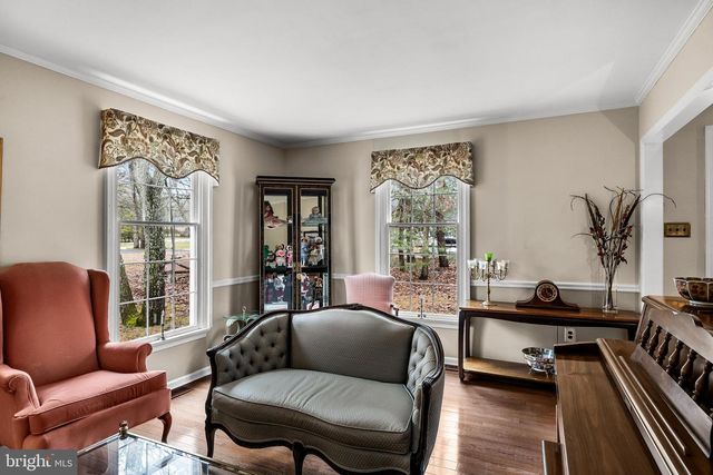 11 HAWTHORNE DR, Medford, NJ 08055