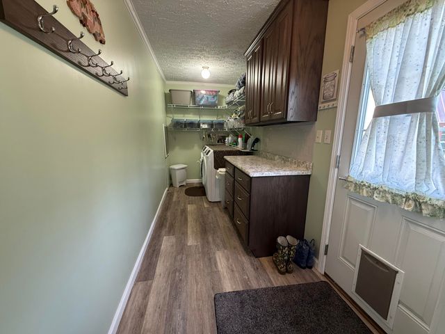 8015 Kentucky 198, Hustonville, KY 40437