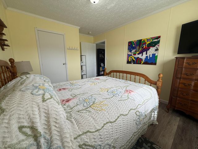 8015 Kentucky 198, Hustonville, KY 40437
