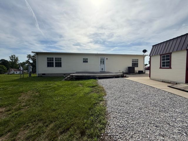 8015 Kentucky 198, Hustonville, KY 40437