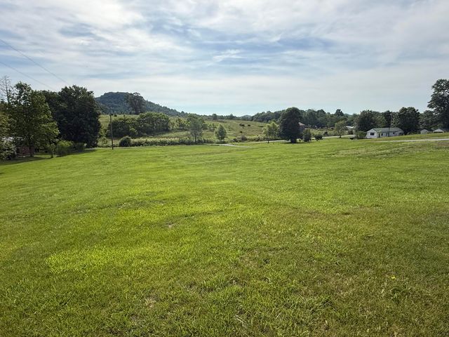 8015 Kentucky 198, Hustonville, KY 40437