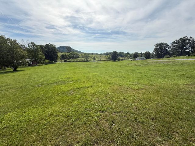 8015 Kentucky 198, Hustonville, KY 40437