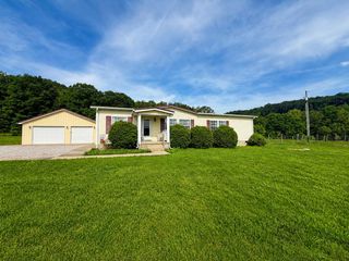 8015 Kentucky 198, Hustonville, KY 40437