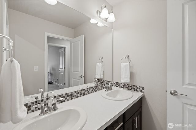 27816 153rd Place SE, Kent, WA 98042
