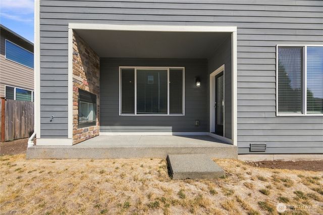 27816 153rd Place SE, Kent, WA 98042