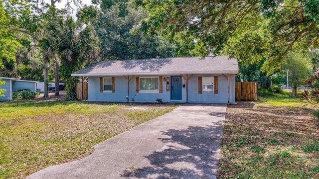 2122 LAKE BOULEVARD, Winter Haven, FL 33881