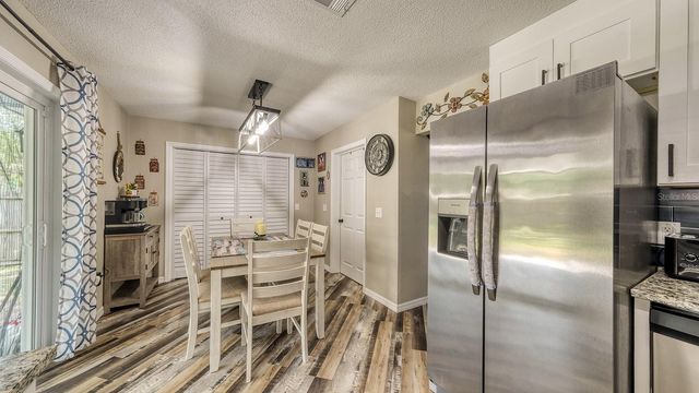 2122 LAKE BOULEVARD, Winter Haven, FL 33881