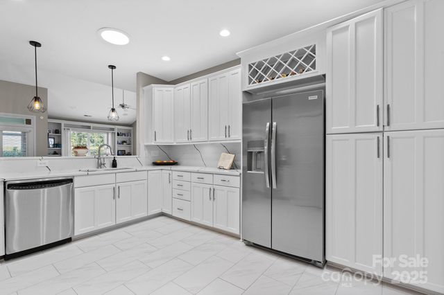 2904 Autumn Harvest Lane, Charlotte, NC 28269