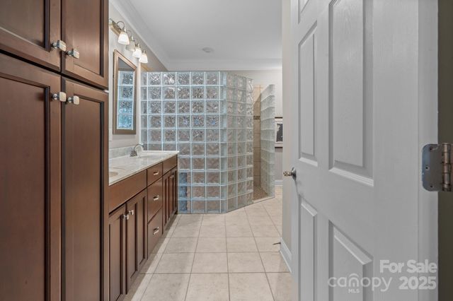 2904 Autumn Harvest Lane, Charlotte, NC 28269