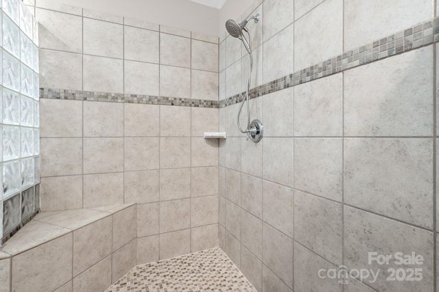 2904 Autumn Harvest Lane, Charlotte, NC 28269