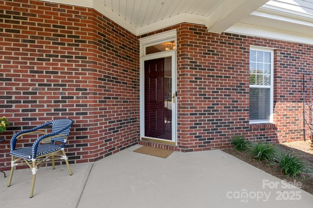 2904 Autumn Harvest Lane, Charlotte, NC 28269