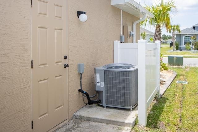 37 LAGOON WAY, Palm Coast, FL 32137