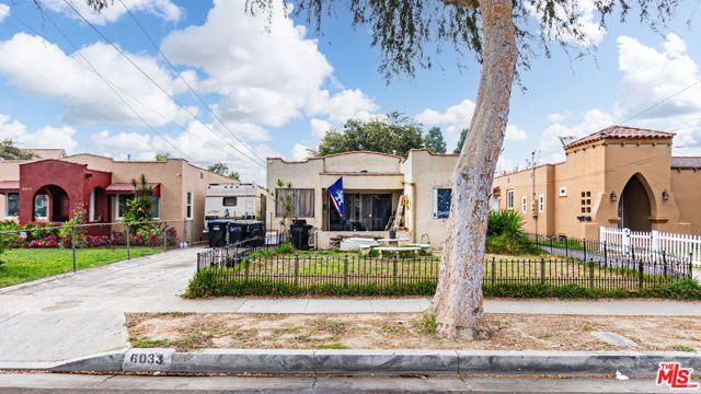 6033 Clarkson Avenue, Maywood, CA 90270
