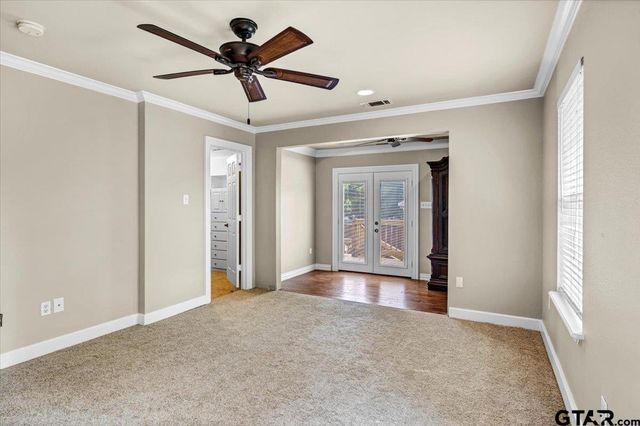 1017 E Olive St., Tyler, TX 75702