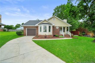 5726 Walkabout Road, Hope Mills, NC 28348