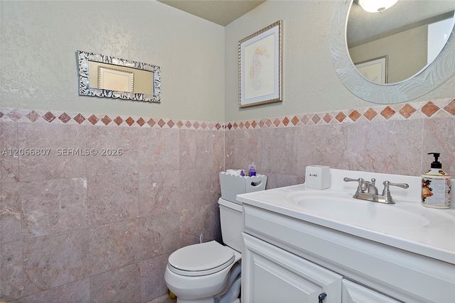 12055 SW 19th Ln 227, Miami, FL 33175
