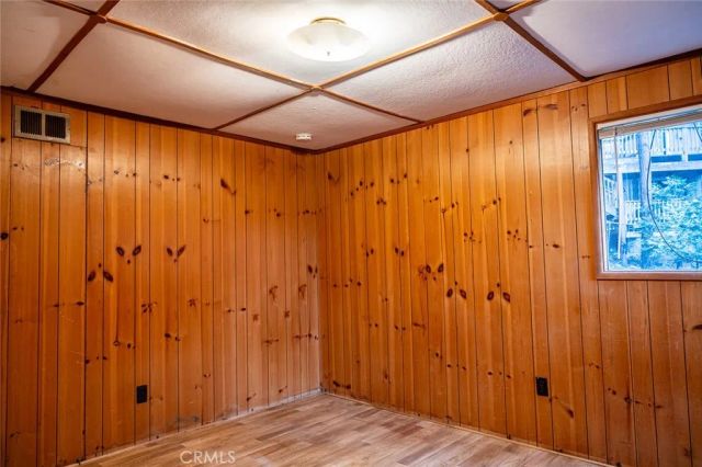 24738 Nestal Court, Crestline, CA 92325