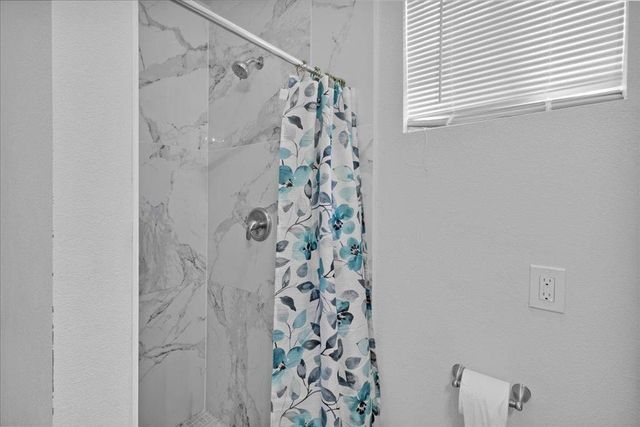 1238 Granada Avenue, Salinas, CA 93906