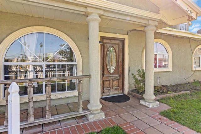 1238 Granada Avenue, Salinas, CA 93906