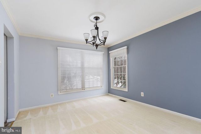 11 BOGEY CIR, Doylestown, PA 18901