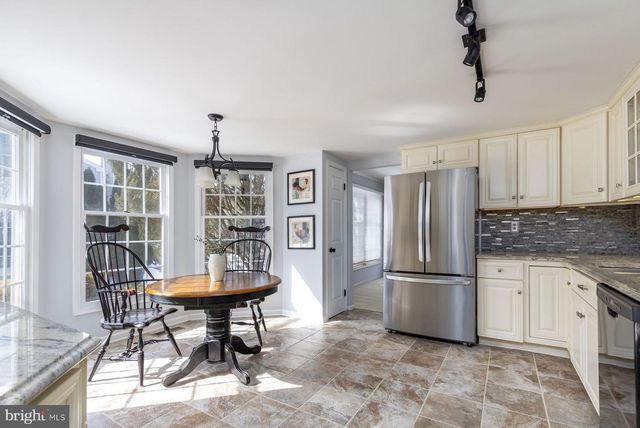 11 BOGEY CIR, Doylestown, PA 18901