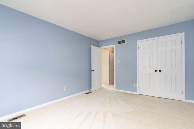 11 BOGEY CIR, Doylestown, PA 18901